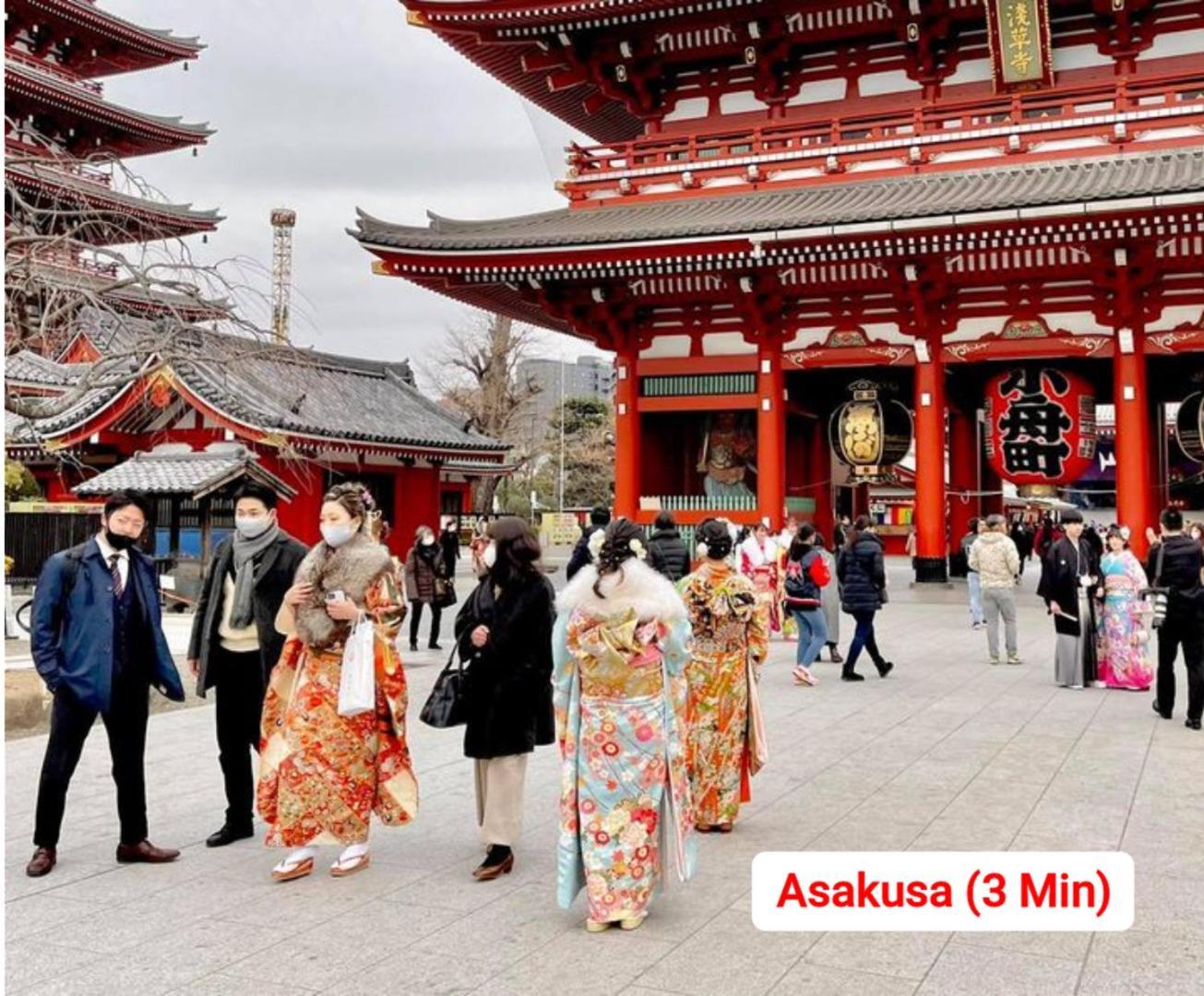 Entire Beside Asakusa, Ueno, Akihabara And Skytree Tower Between 3 Train Stations And Contains 3 Bedrooms, 2 Bathrooms And 2 Toilets For 14 Guests Präfektur Tokio